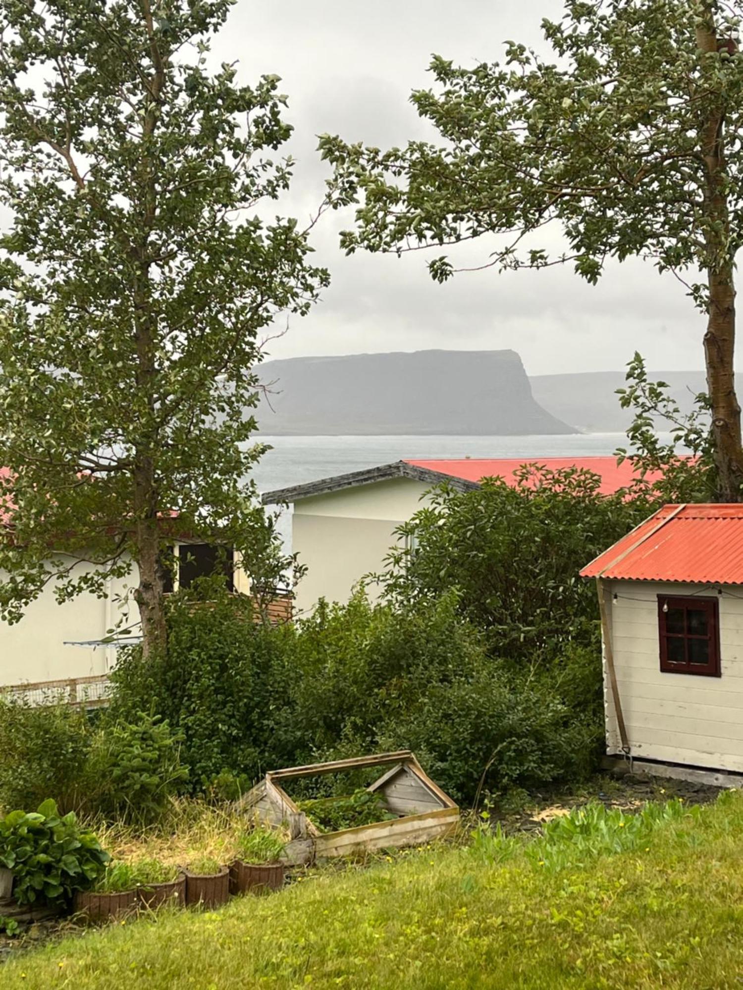 Appartamento Sigtun 4 Patreksfjordur Esterno foto