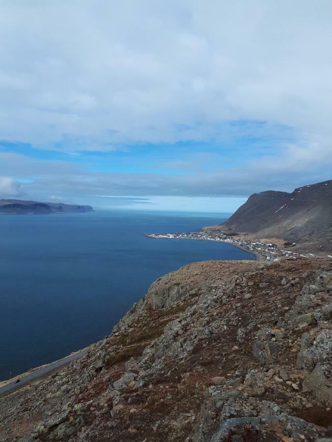 Appartamento Sigtun 4 Patreksfjordur Esterno foto